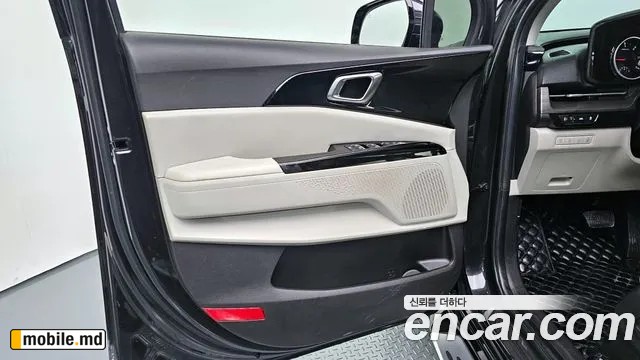 2021 Kia Canival — photo 24