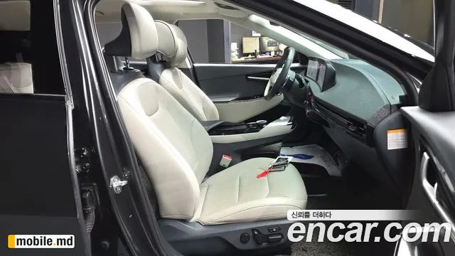 2024 Kia EV6 — photo 11
