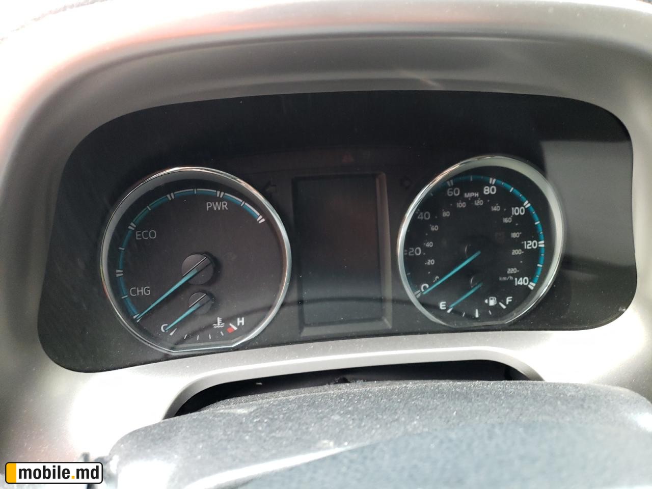 2018 Toyota RAV4 — photo 9