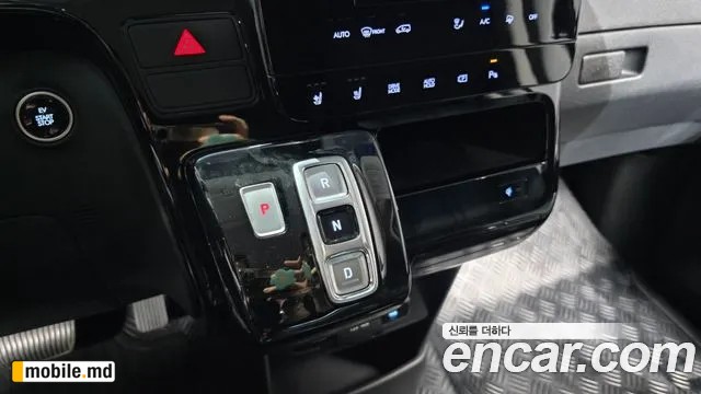 2025 Hyundai ST1 — photo 9