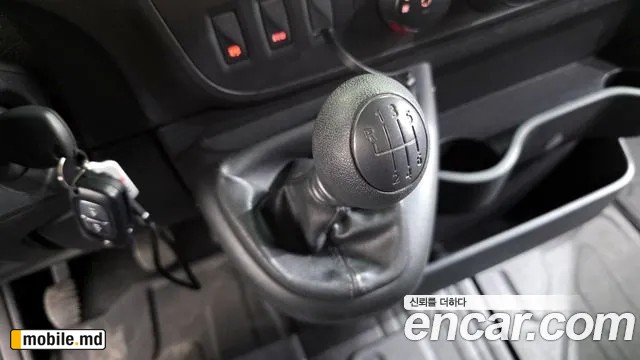 2019 Renault Master — photo 9
