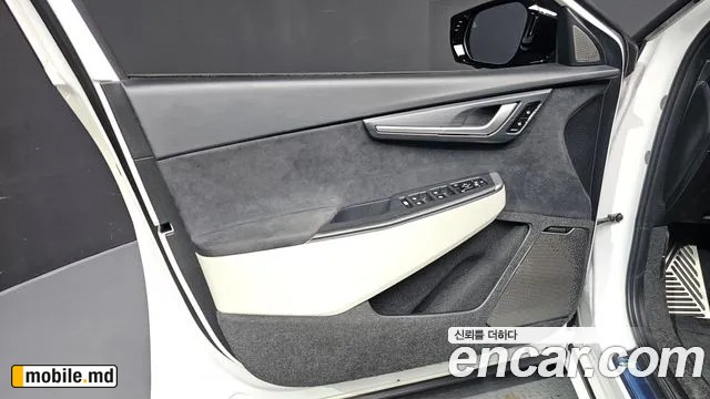 2023 Kia EV6 — photo 24