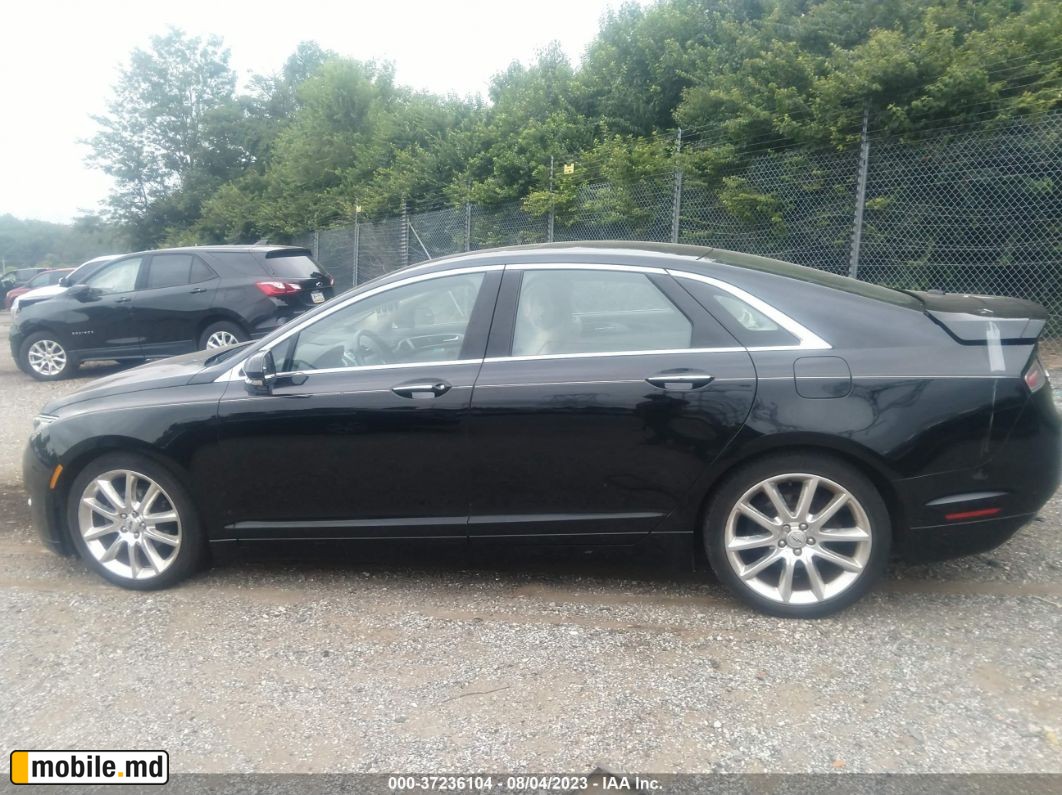 2016 Lincoln MKZ — photo 14