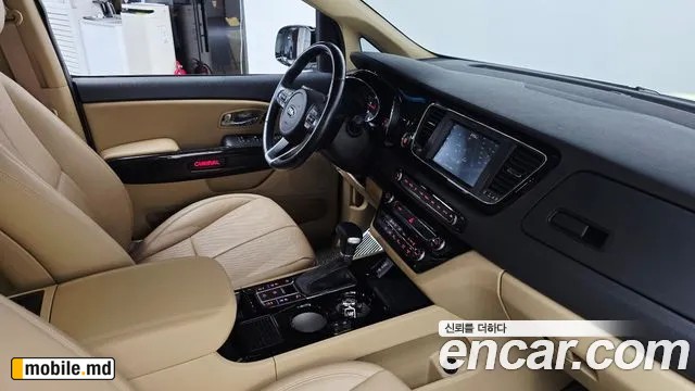 2019 Kia Canival — photo 28