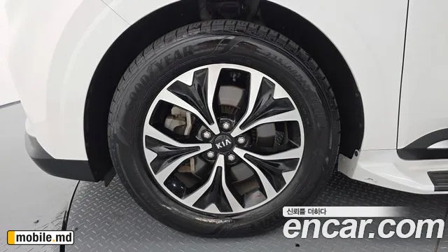 2021 Kia Canival — photo 5