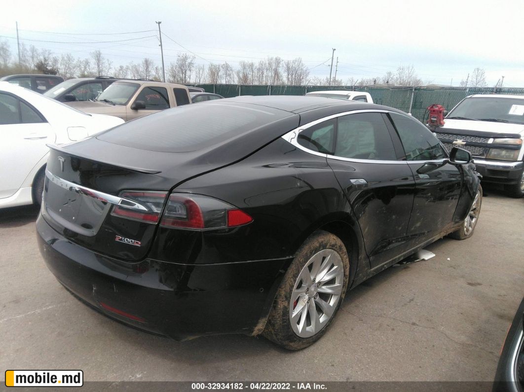 2016 Tesla Model S — photo 4