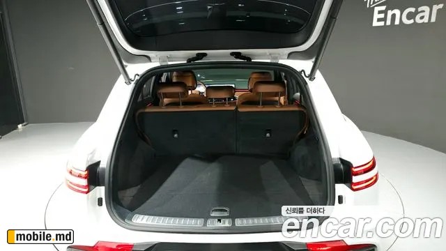 2025 Genesis GV70 — photo 30