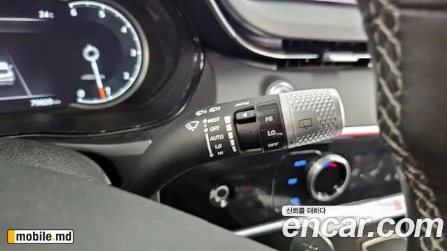 2021 Genesis GV70 — photo 28