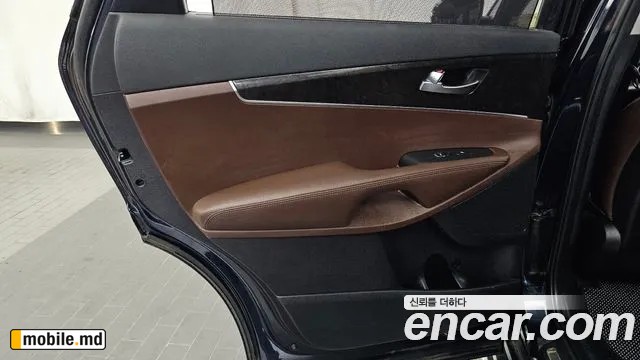 2017 Kia Sorento — photo 25