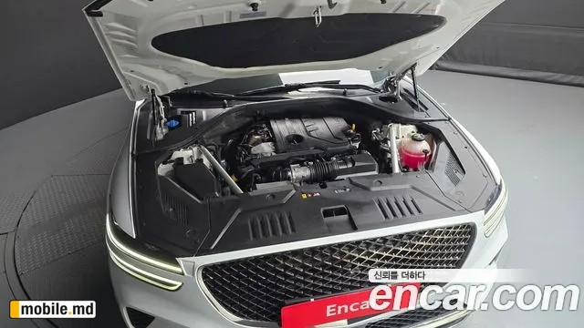 2021 Genesis GV70 — photo 6