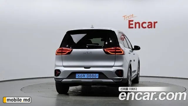 2024 Kia Niro — photo 4