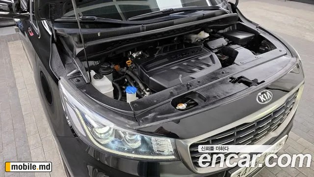 2020 Kia Canival — photo 6