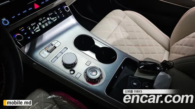 2025 Genesis GV70 — photo 9