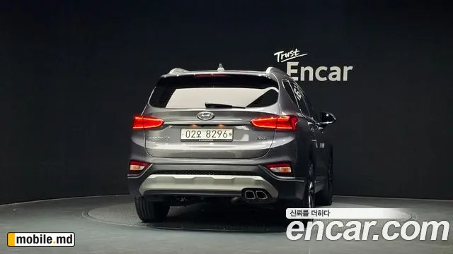 2019 Hyundai Santafe — photo 4
