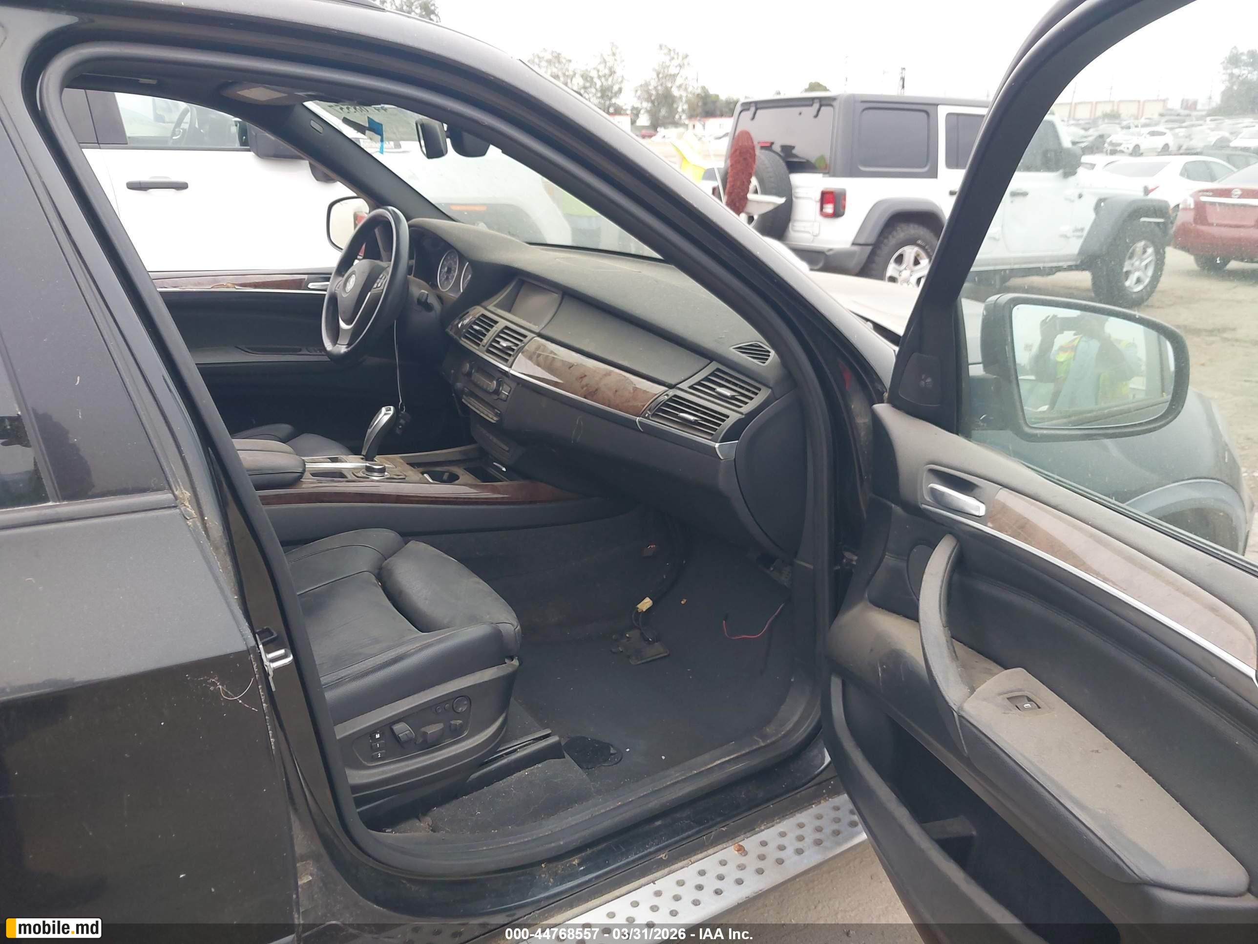 2011 BMW X5 — photo 5