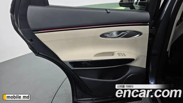 2025 Genesis GV70 — photo 25