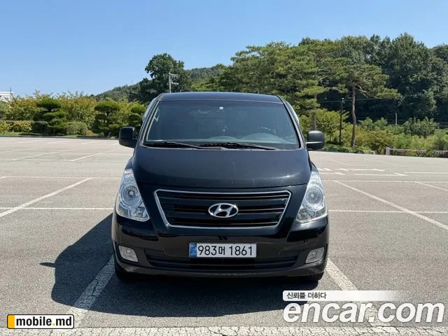 2017 Hyundai Starex — photo 10