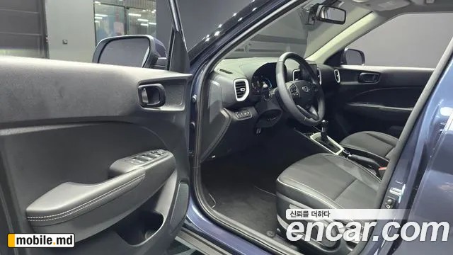 2027 Hyundai Venue — photo 10