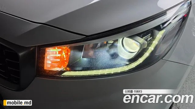 2019 Kia Canival — photo 22