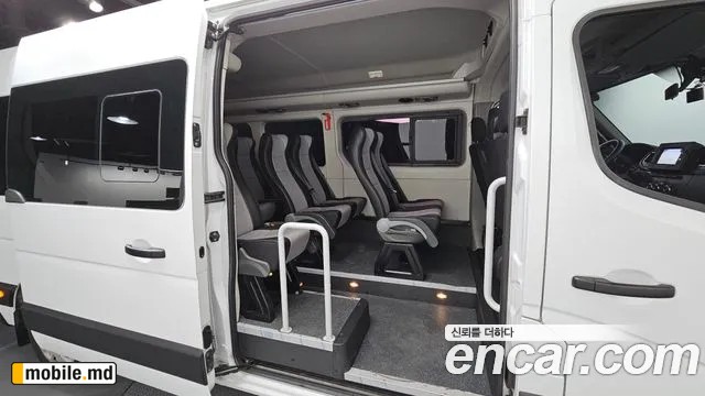 2020 Renault Master — photo 26
