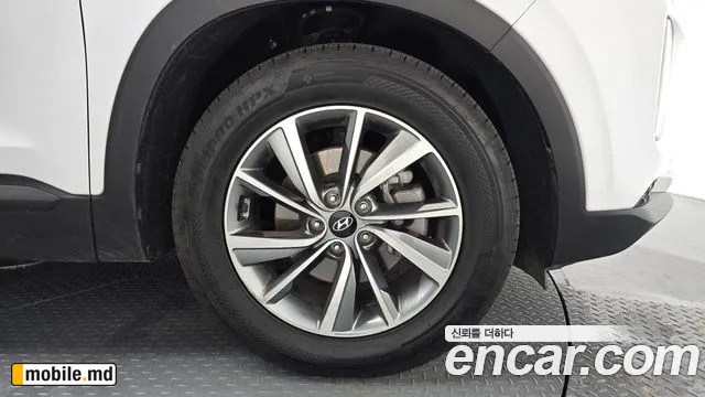 2019 Hyundai Santafe — photo 21