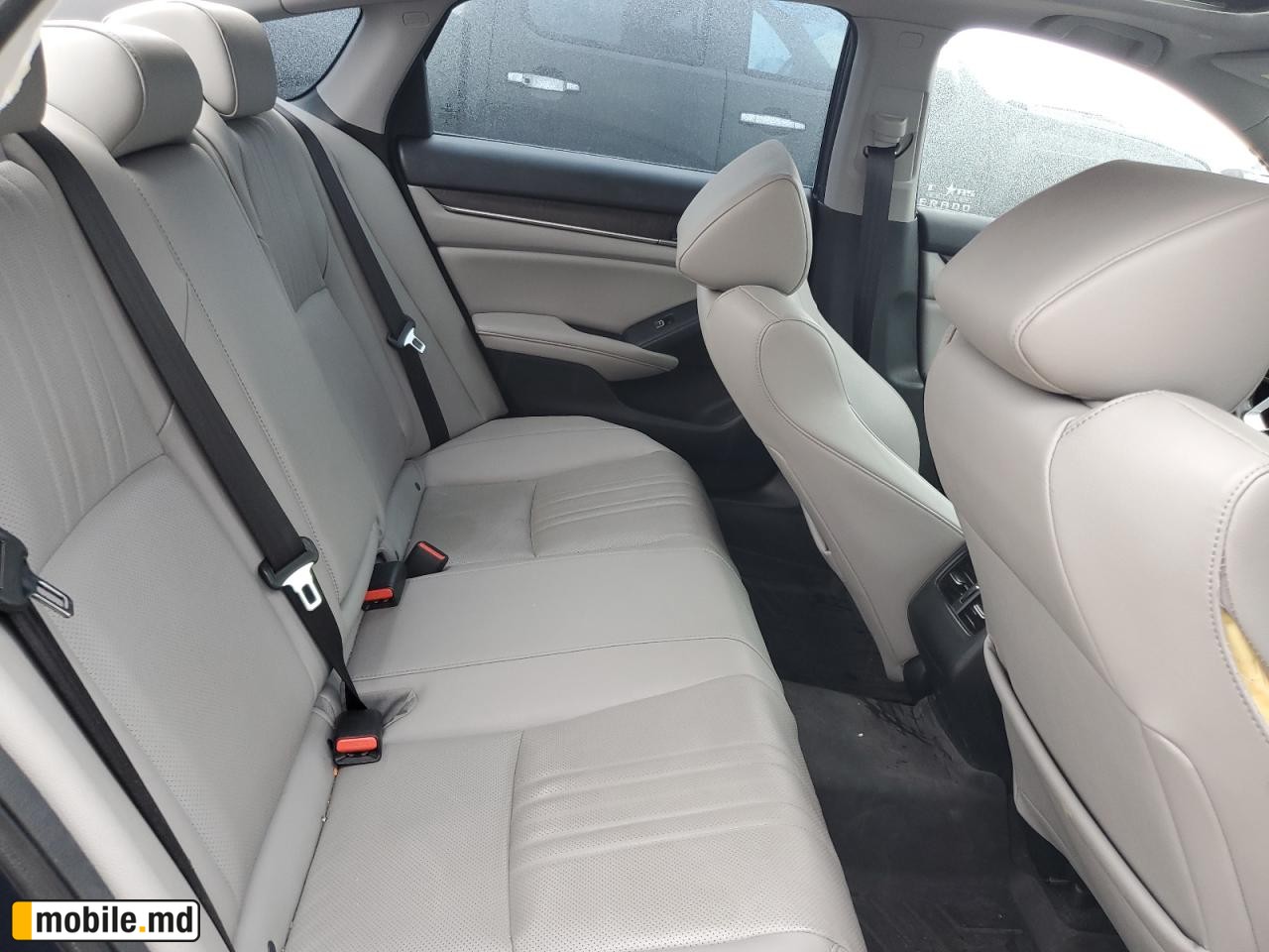2020 Honda Accord — photo 10