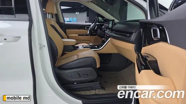 2022 Kia Canival — photo 11