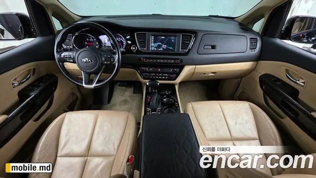 2020 Kia Canival — photo 10