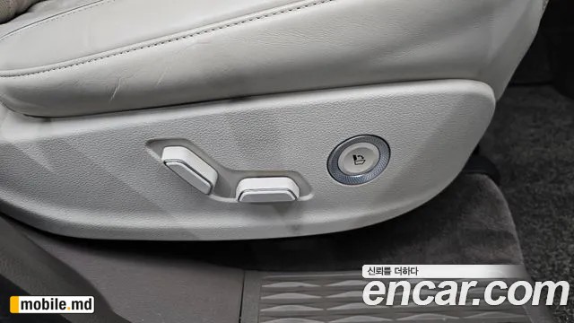 2020 Genesis GV80 — photo 40