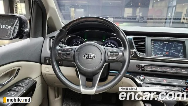 2019 Kia Canival — photo 14