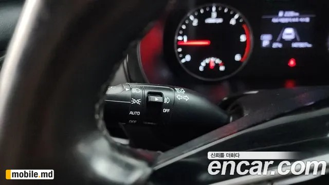 2022 Kia Seltos — photo 35