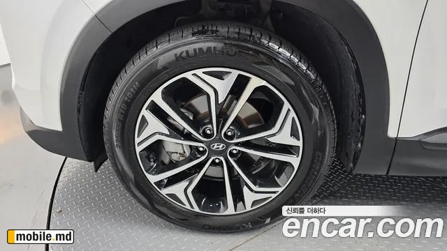 2019 Hyundai Santafe — photo 5