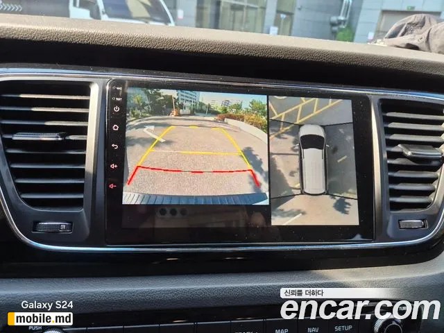 2018 Kia Canival — photo 16