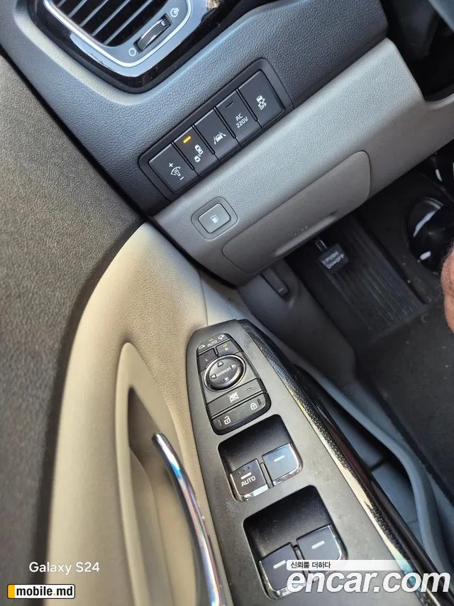2018 Kia Canival — photo 20