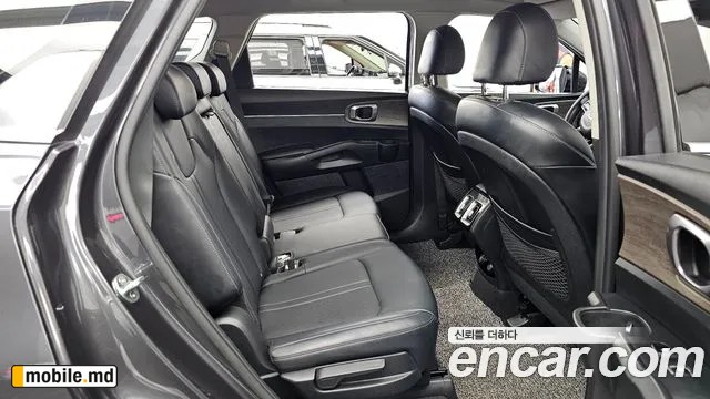 2021 Kia Sorento — photo 12