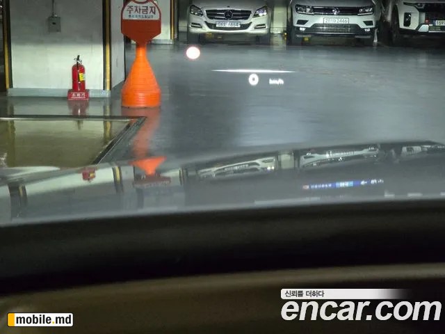2026 Genesis G80 — photo 14