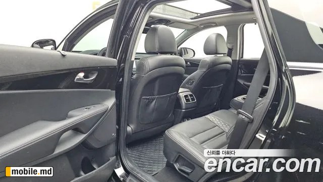 2019 Kia Sorento — photo 11