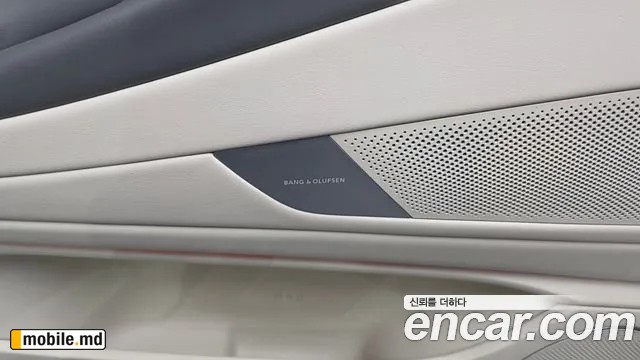 2025 Genesis G80 — photo 30