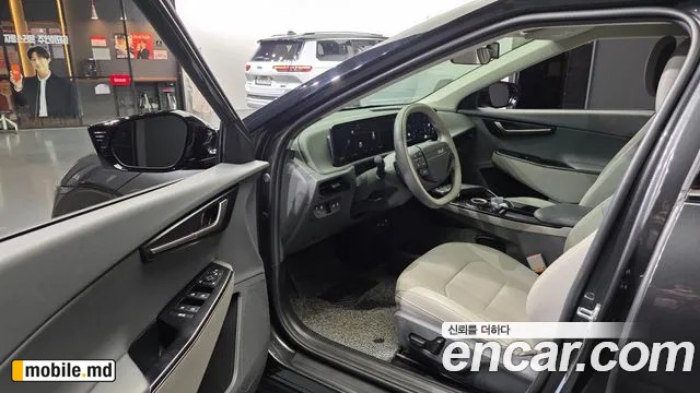2025 Kia EV6 — photo 10