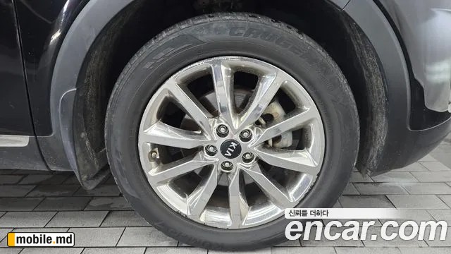 2016 Kia Sorento — photo 21