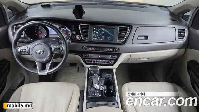 2018 Kia Canival — photo 7