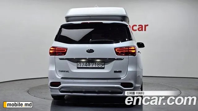 2020 Kia Canival — photo 4