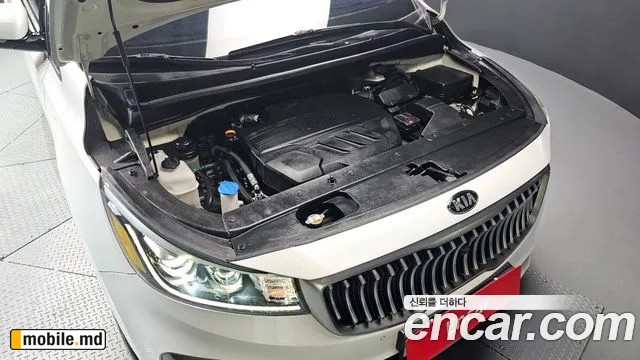 2019 Kia Canival — photo 6
