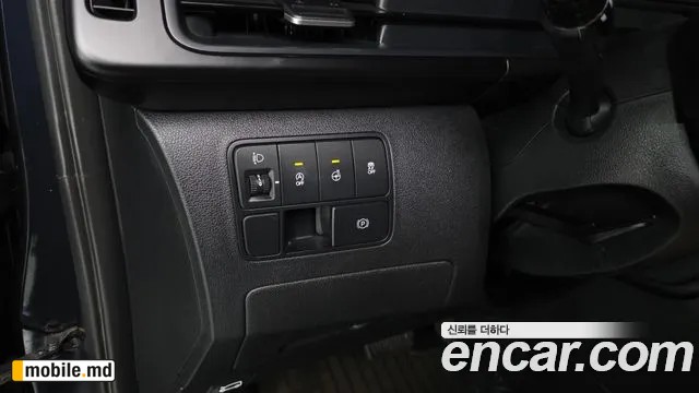 2023 Hyundai Staria — photo 20