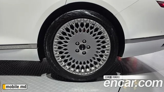2026 Genesis G80 — photo 21