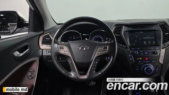2017 Hyundai Santafe — photo 12