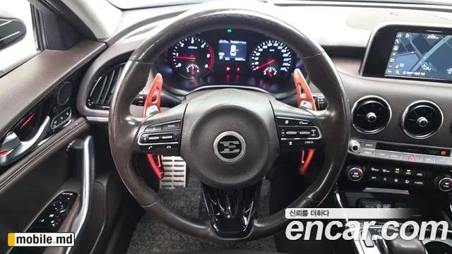 2018 Kia Stinger — photo 14