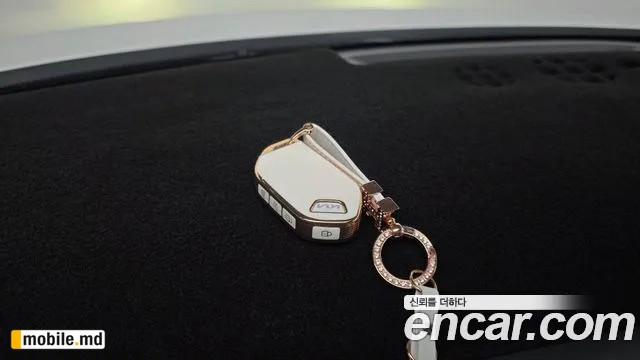 2025 Kia EV3 — photo 32