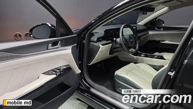 2026 Kia K5 — photo 10