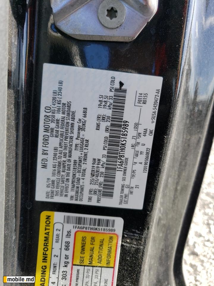 2019 Ford Mustang — photo 11